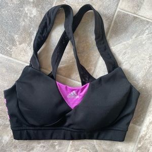 [SOLD] Adidas Sports Bra (NEW) - XS